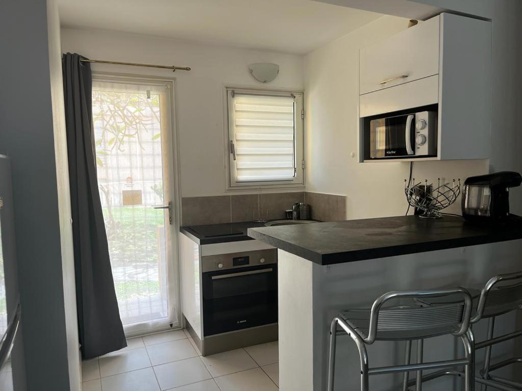 Studio - Residence Avec Piscine Sainte-Anne Kültér fotó